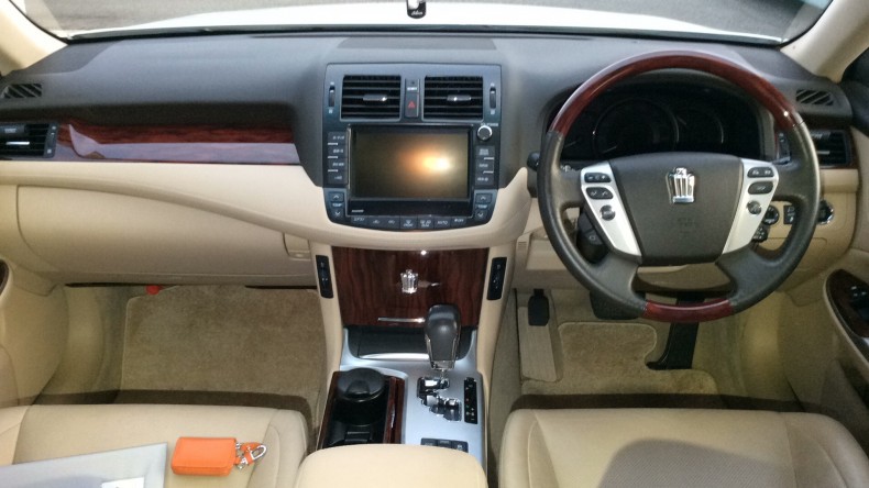 内装インパネ全体