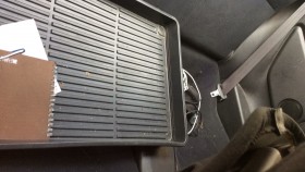 内装後方シート