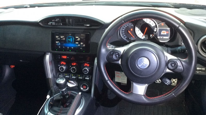 内装インパネ全体