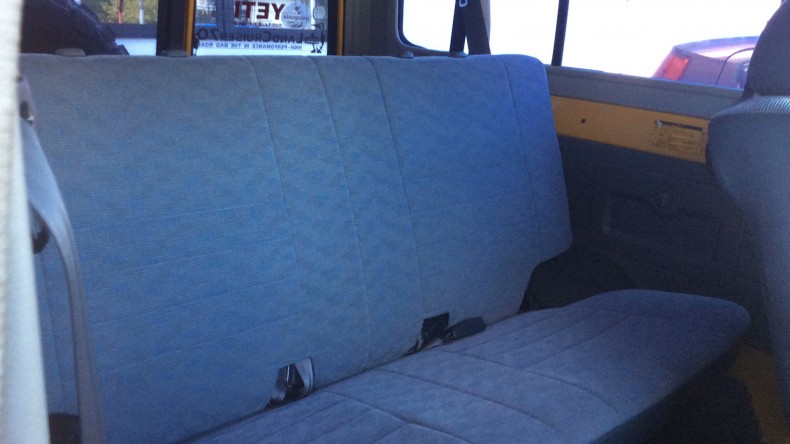 内装後方シート