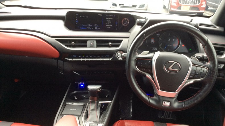 内装インパネ全体