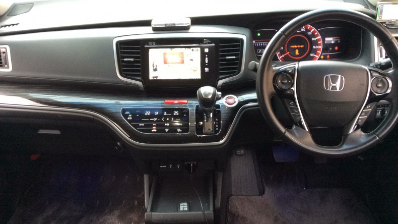 内装インパネ全体