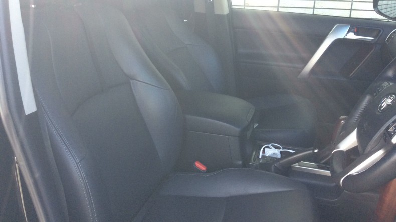 内装前方シート