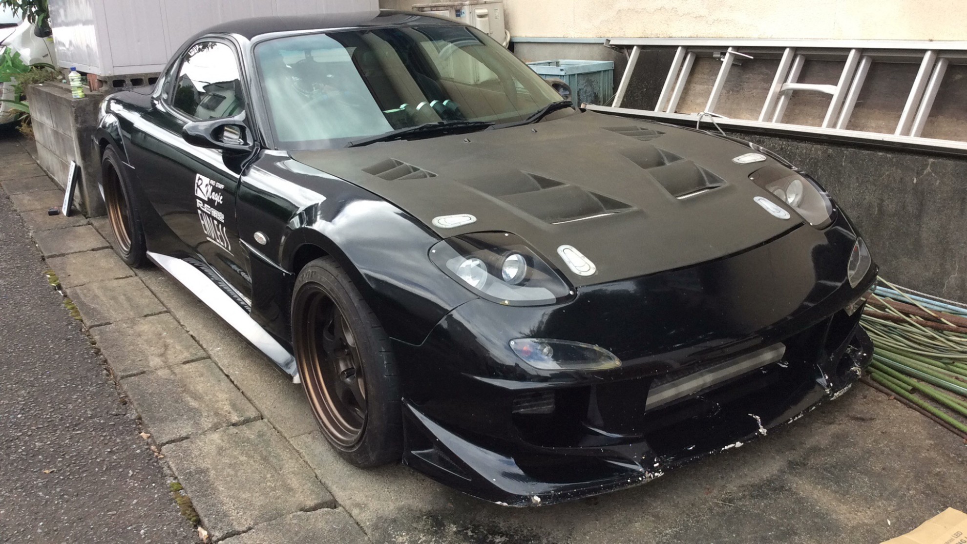 マツダ　ＲＸ－７の車種サムネイル画像