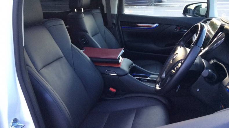 内装前方シート