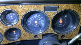 内装メーター