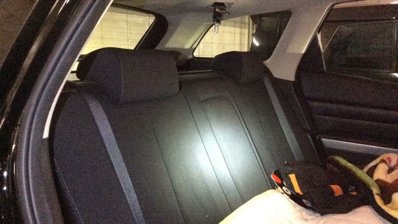 内装後方シート