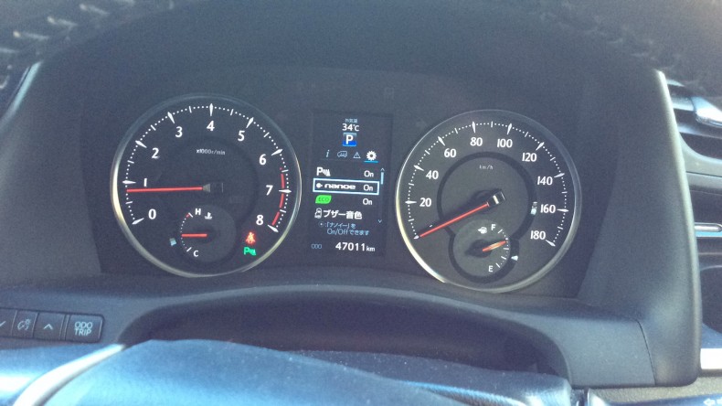 内装メーター