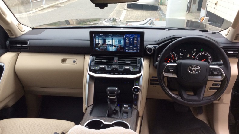 内装インパネ全体