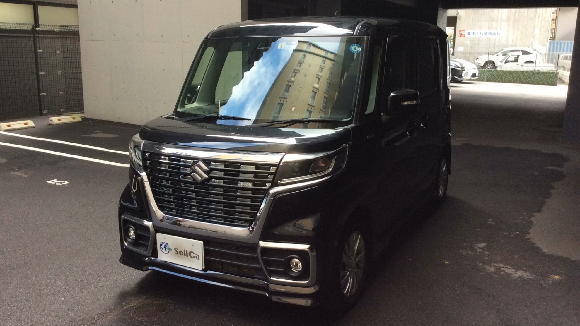 スズキ スペーシアカスタム XSの車種サムネイル画像