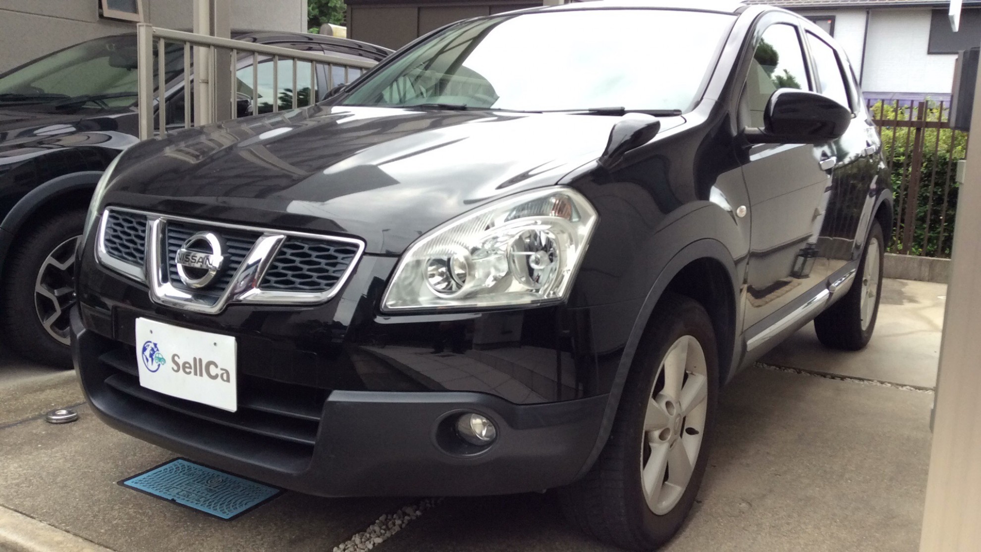 日産 デュアリスの車種サムネイル画像