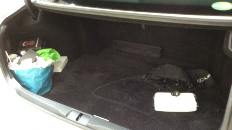 内装トランク