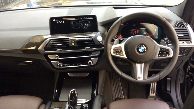 内装インパネ全体