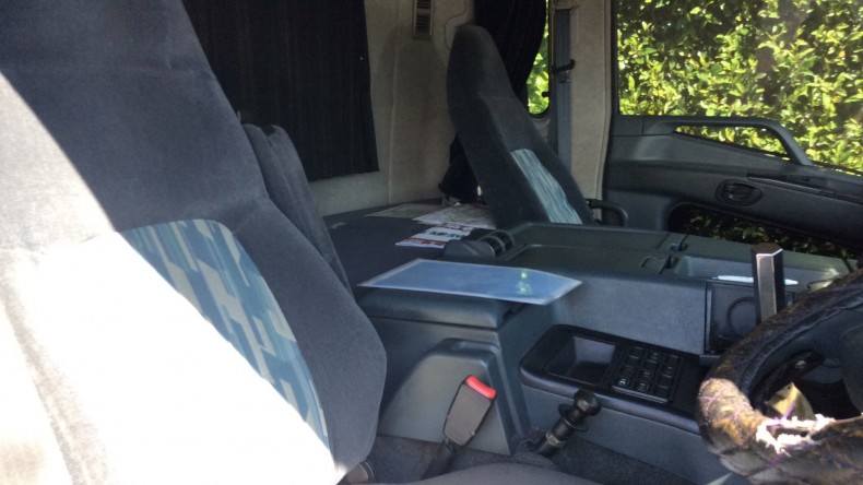 内装前方シート