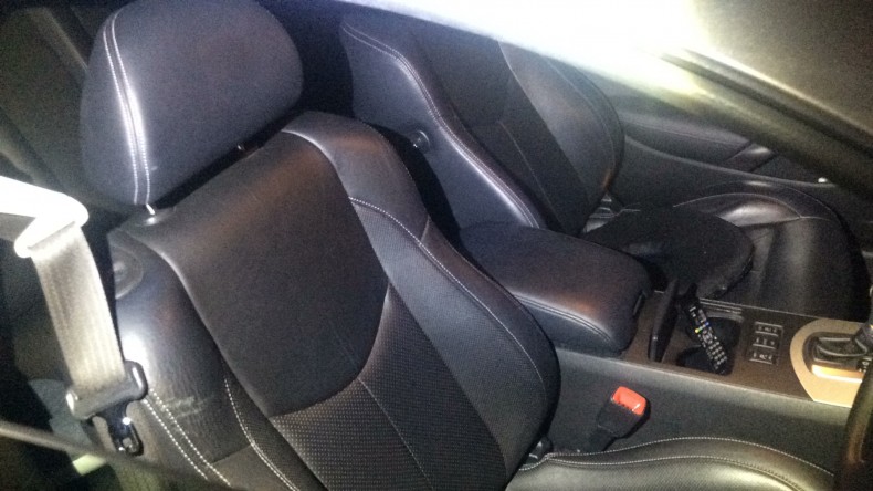 内装前方シート