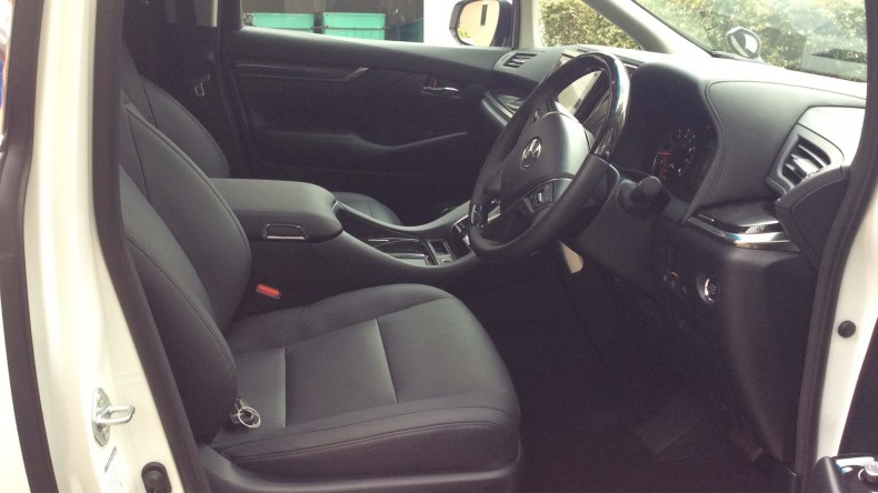 内装前方シート