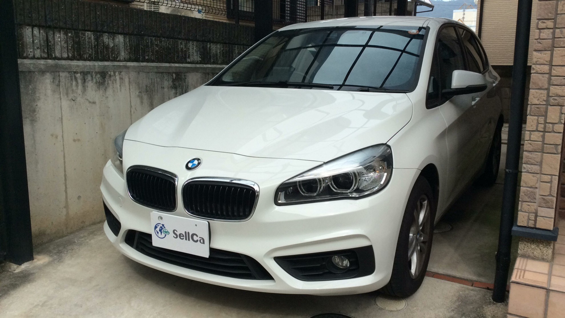 BMW 2シリーズの車種サムネイル画像