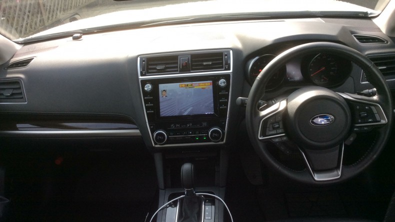 内装インパネ全体