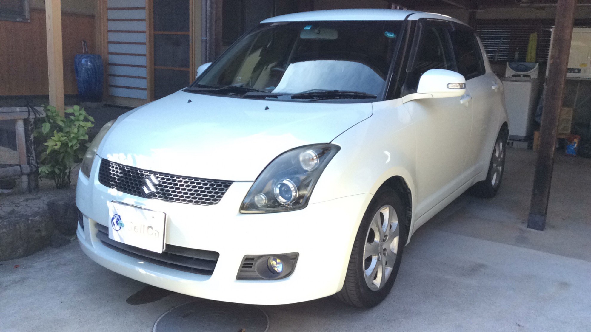 スズキ スイフトの車種サムネイル画像