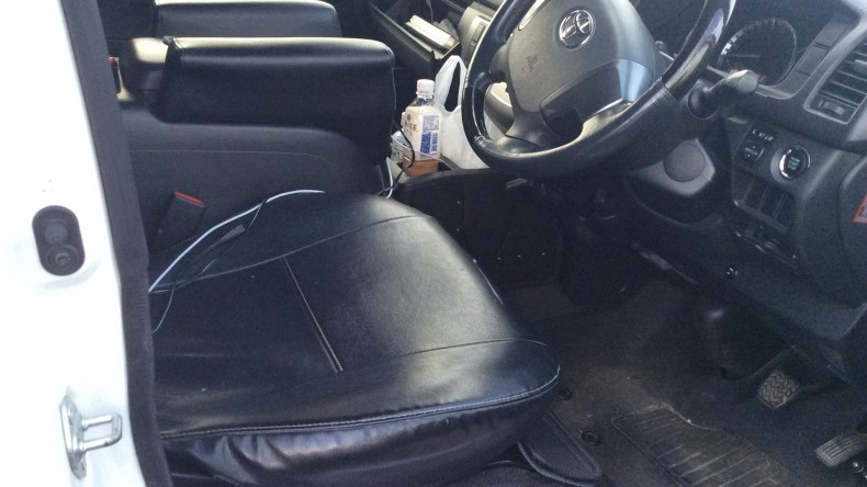 内装前方シート