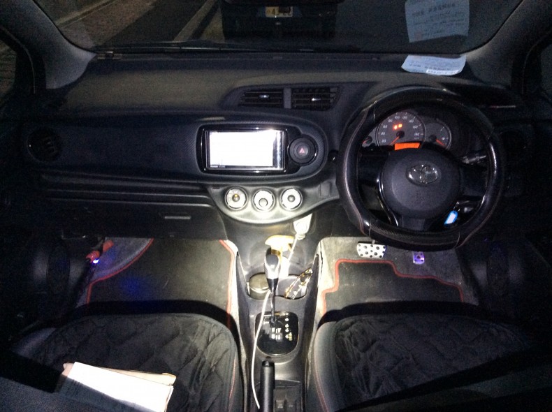 内装インパネ全体