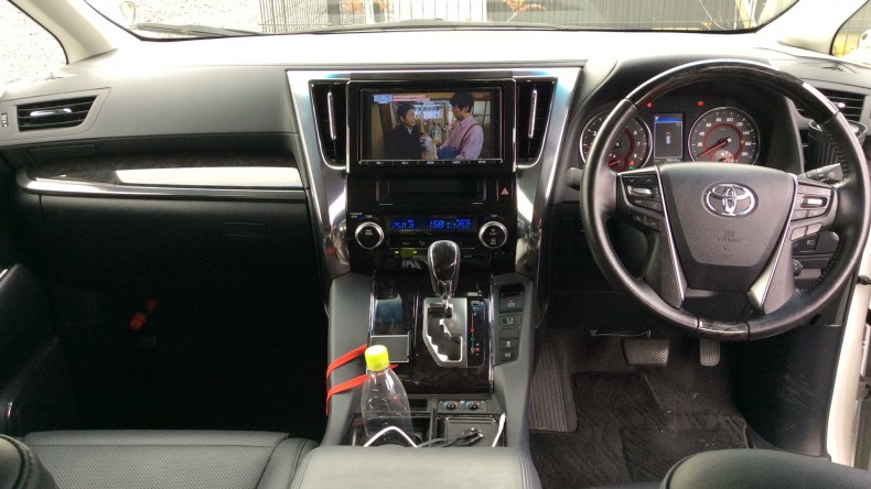 内装インパネ全体