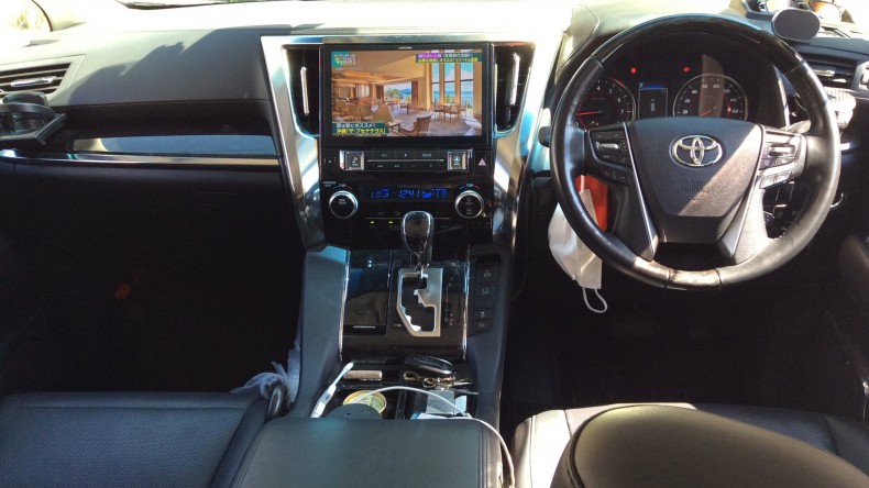 内装インパネ全体