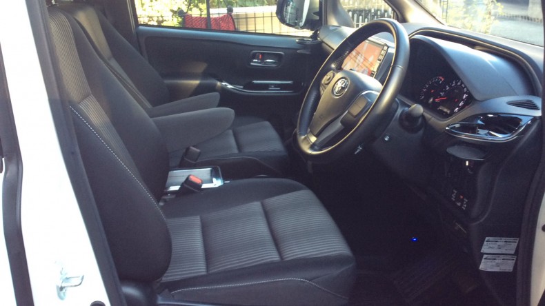 内装前方シート