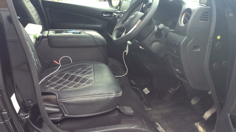 内装前方シート