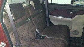 内装後方シート