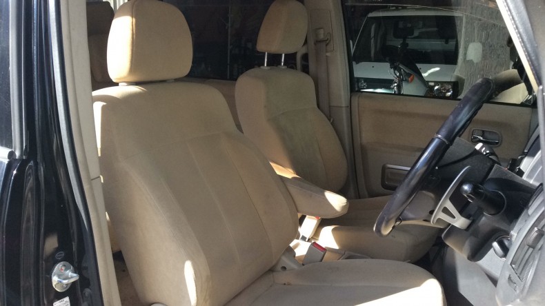 内装前方シート