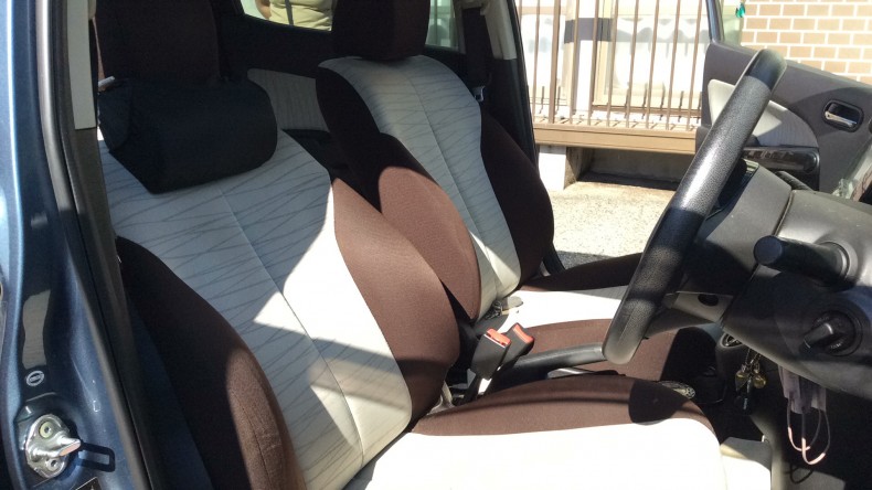 内装前方シート