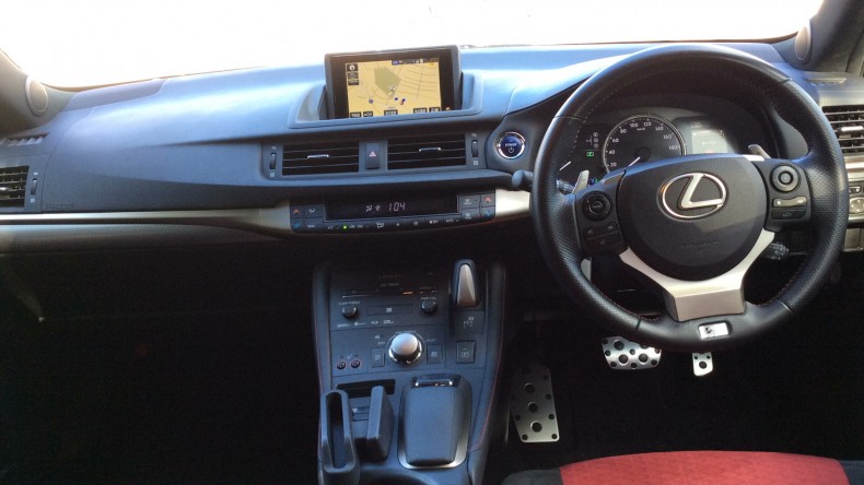 内装インパネ全体