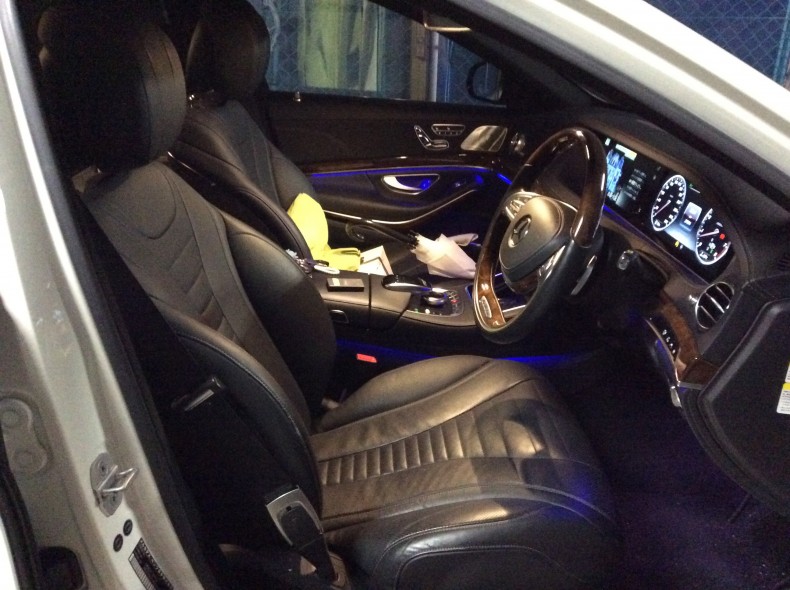 内装前方シート