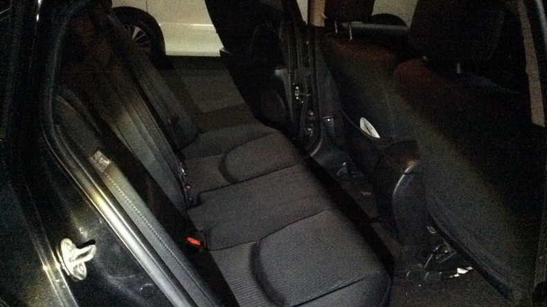 内装後方シート