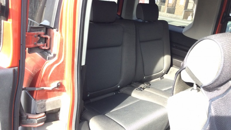 内装後方シート