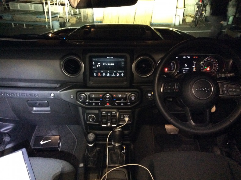 内装インパネ全体