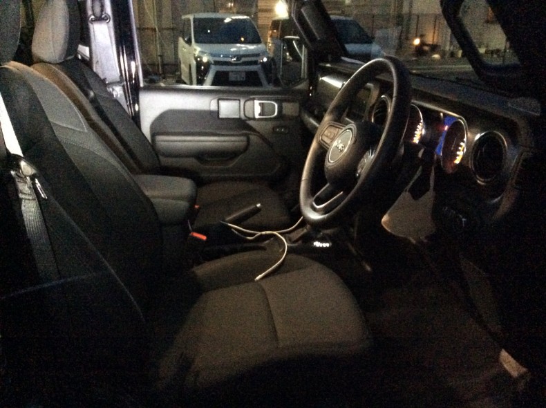 内装前方シート