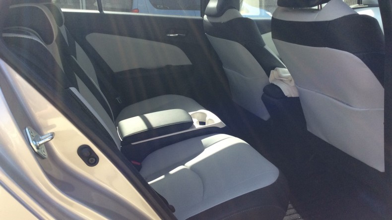 内装後方シート