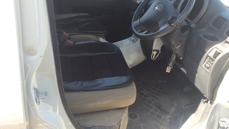 内装前方シート