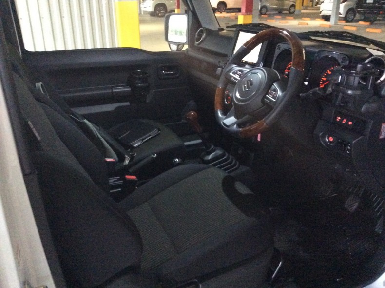 内装前方シート