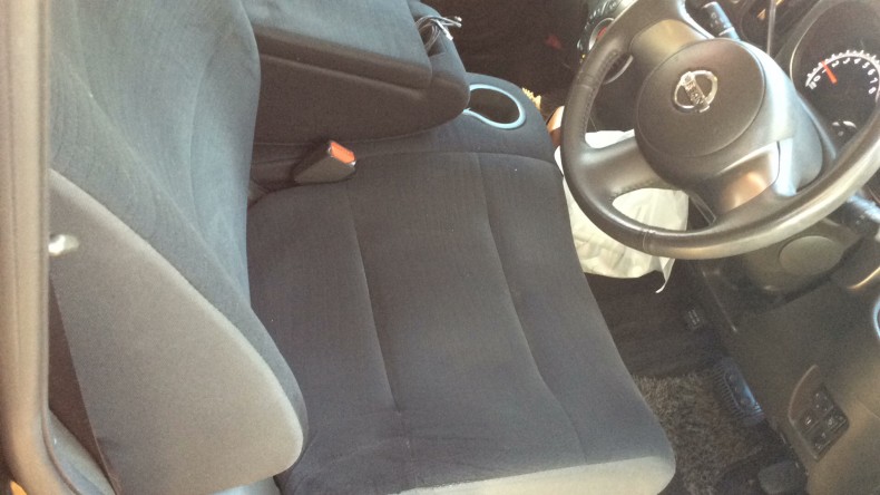 内装前方シート