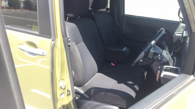 内装前方シート