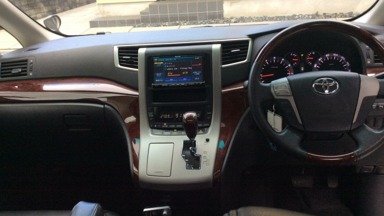 内装インパネ全体