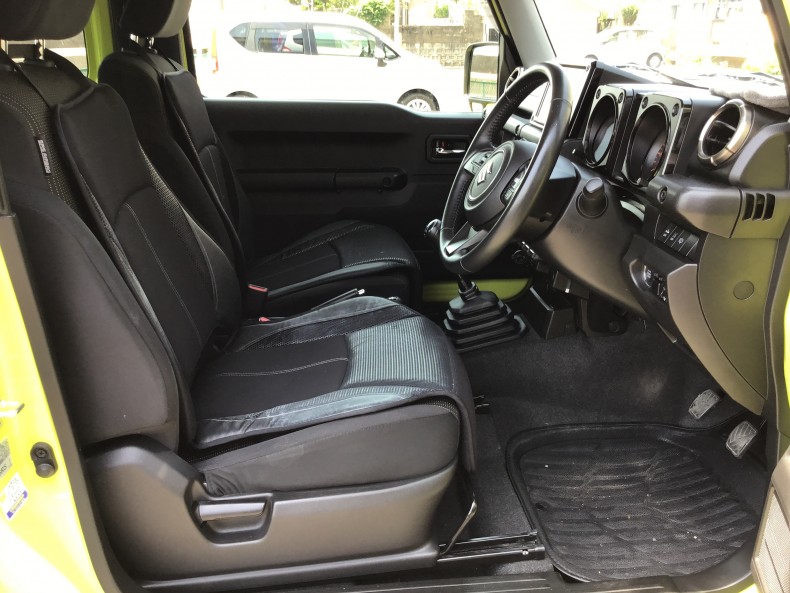 内装前方シート