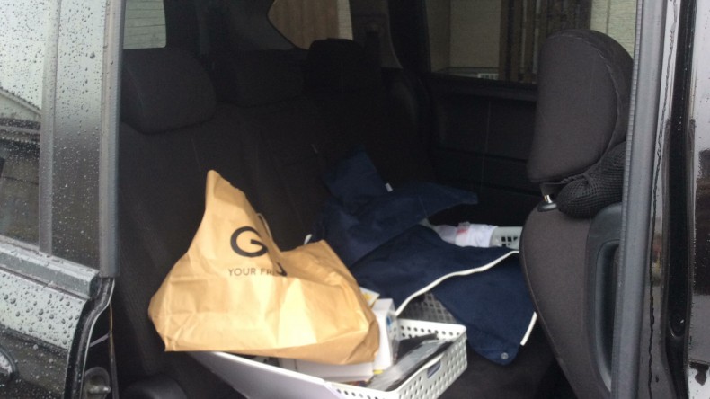 内装後方シート