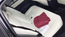 内装後方シート