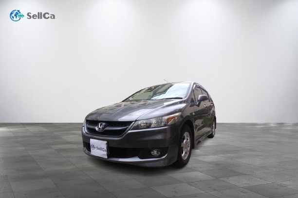 ホンダ　ストリームの車種サムネイル画像