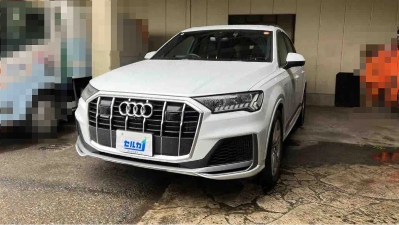 アウディ Q7の売買実績画像