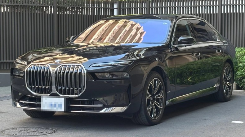 BMW 7シリーズの売買実績画像